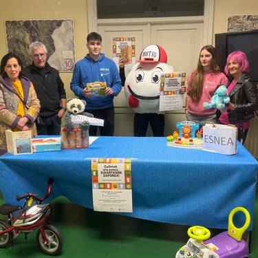 Elkartasun azoka, larunbatean Villabonan