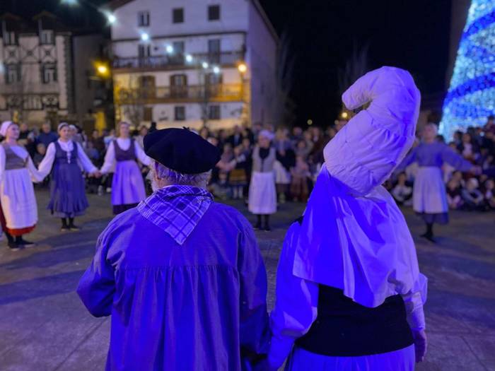 Gabonetako hitzorduak, Urnietan