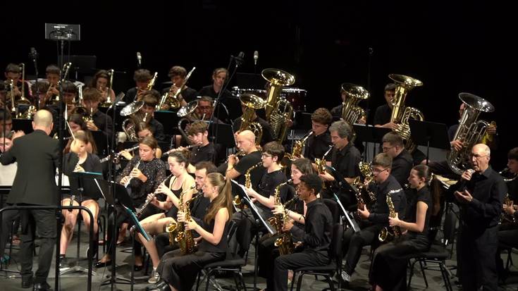 Joxe Mari Oiartzabali Donostiako Musika eskolen gorazarrea: "Joxe Mari" abestia