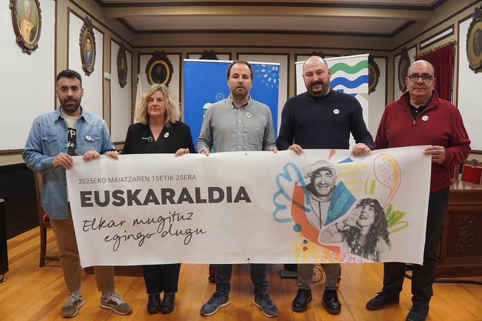Udaleko ordezkari politikoek adierazpen instituzionala sinatu dute, Euskaraldia dela eta