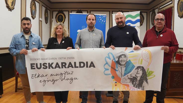 Udaleko ordezkari politikoek adierazpen instituzionala sinatu dute, Euskaraldia dela eta