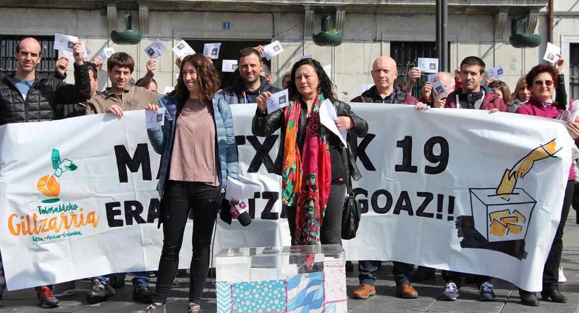 Lan munduko ordezkariak, Giltzarriaren ekimenarekin bat