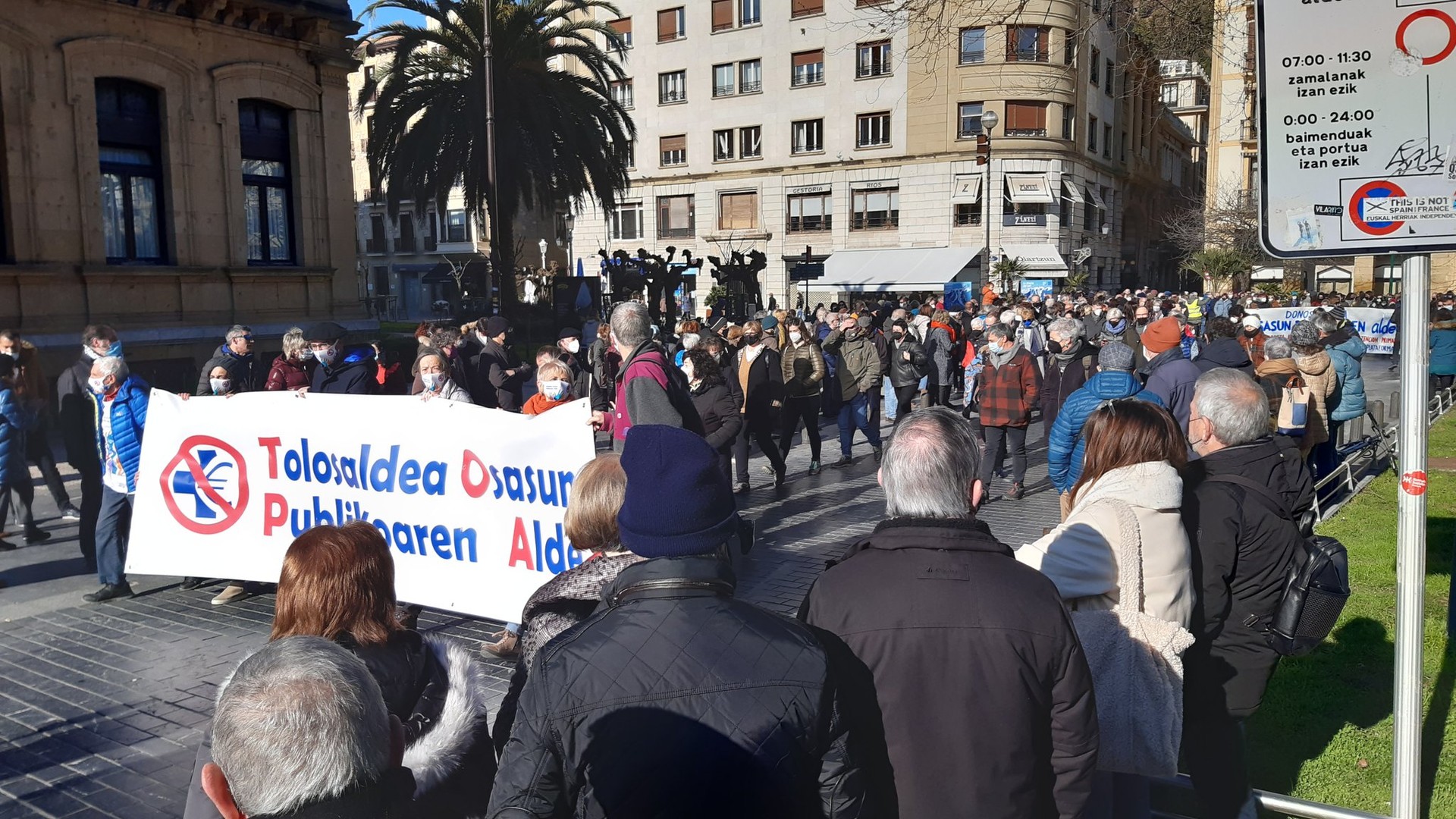 Osasun sistema publikoa defendatu