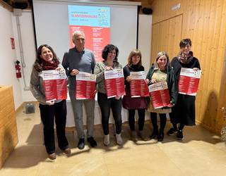 Hemen da Aiztondoko antzerkialdia