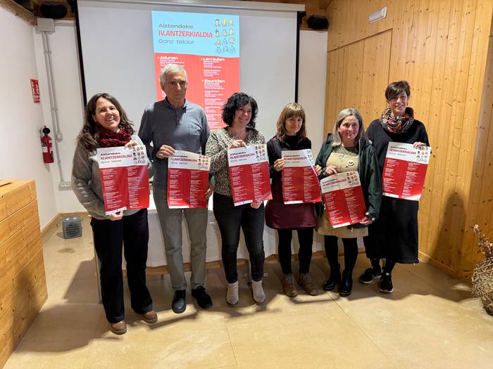 Hemen da Aiztondoko antzerkialdia