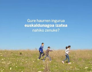 Eusfera egitasmoa aurkeztuko dute Tolosaldean, haurren ingurua euskalduntzen laguntzeko