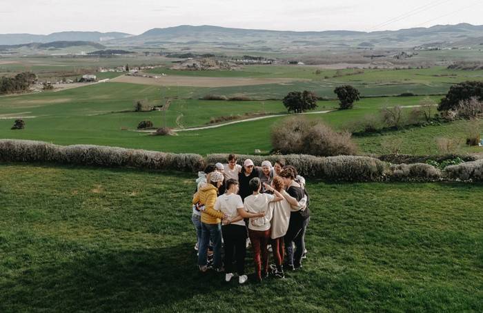 Dirua biltzeko kanpaina jarri du martxan Izan Iñurri elkarteak, “Hil arte bizi” dokumentalerako