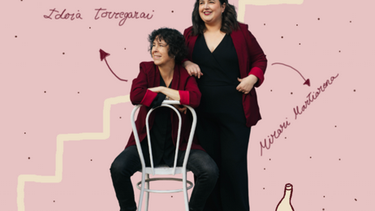 Mirari Martiarena eta Idoia Torregarairen berriena, Adunan