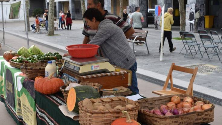 III. Azoka Ekologikoa egingo da Amasa-Villabonan, larunbat eguerdian, Errebote plazan