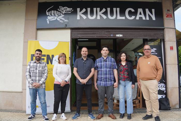 Udalak eta Salkinek lankidetza-hitzarmena sinatu dute, tokiko ekonomia eta udalerriko dinamika soziala sustatzeko