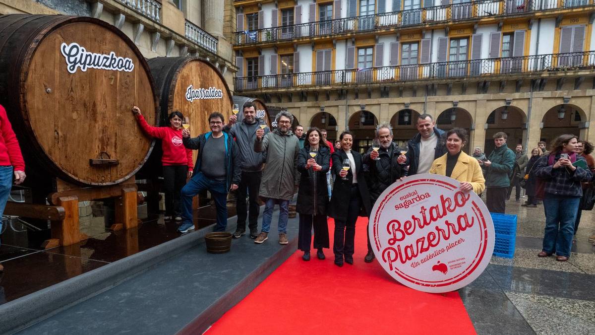 Sagardotegi denboraldi berria aurkeztu dute