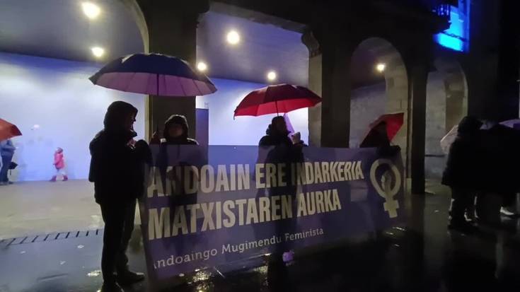 "Segi dezagun autodefentsa feminista aldarrikatzen eta gauzatzen"