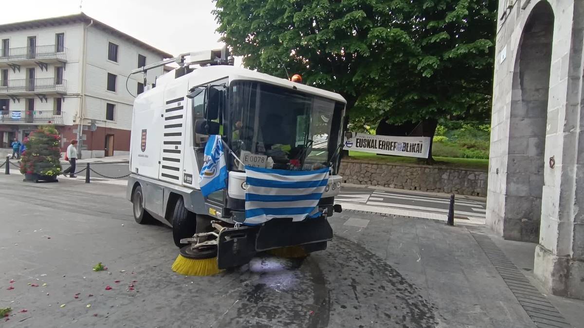 Koparen bestaldea: Goikoplaza zikin-zikin