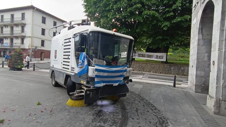 Koparen bestaldea: Goikoplaza zikin-zikin