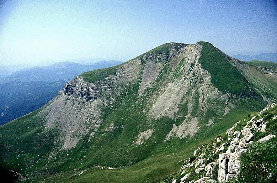 Euskaldunak bi irteera antolatu ditu Pirinioetara