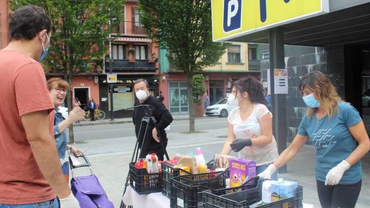 Elikagai eta oinarrizko beharretarako produktuen bilketa herrikoia