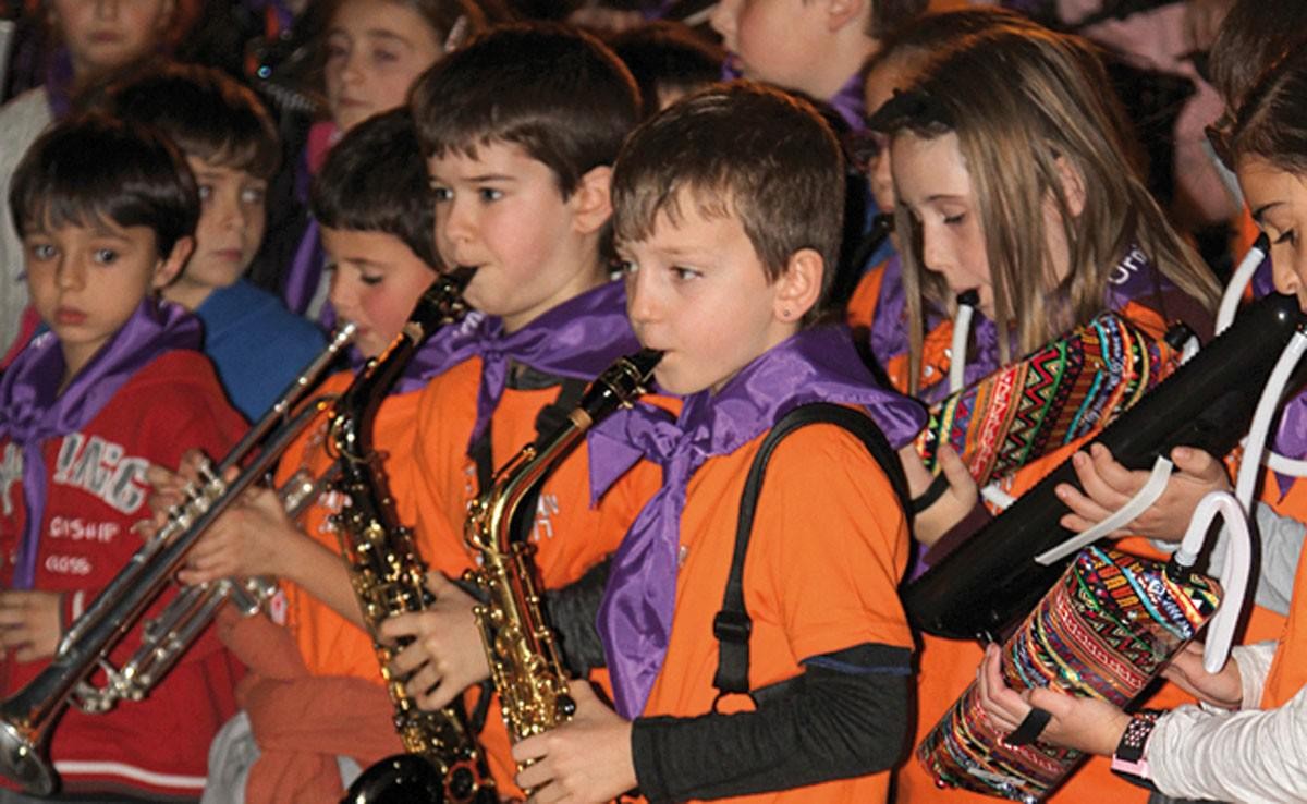 Musika emanaldi berezia astelehenean Urnietan