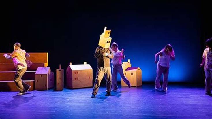 52 hercios, Ados teatroa