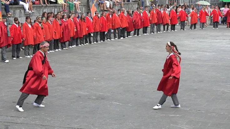 Axeri dantza prestatzeko entseguak, datorren astean hasita