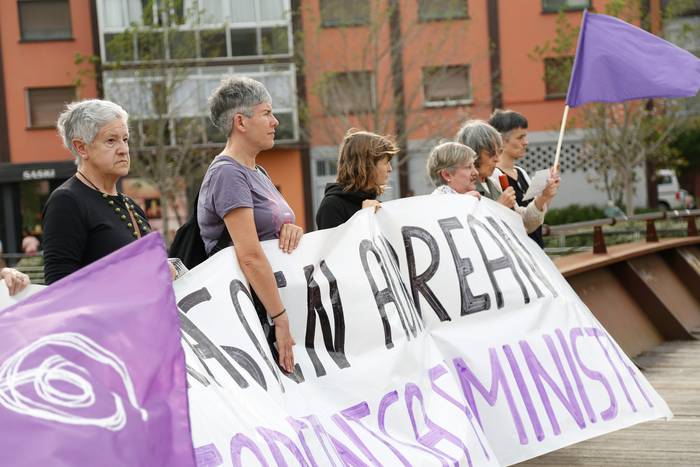 Elkarretaratzea deitu dute gaur Villabona-Zizurkilen, indarkeria matxista salatzeko