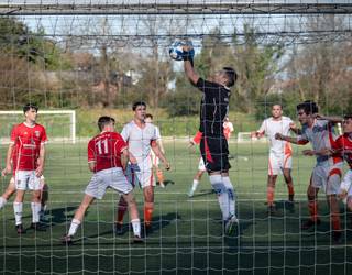 Larunbatean, Urnietako Futbolaren eguna