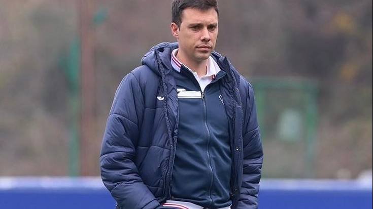 2025. urtera arte luzatu du kontratua Yerai Martin emakumezkoen Eibar taldeko entrenatzaileak