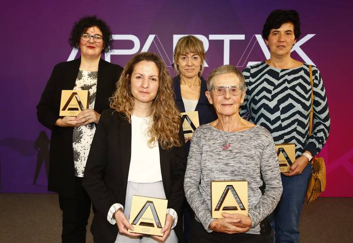 Txaro Tomasena kirolariaren eta Fanny Alonso moda-diseinatzailearen ekintzaletasuna nabarmendu dute