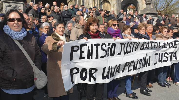 "Guztioi eragiten digun arazoa da"