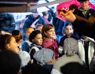 Euripean bada ere, Gabon kantari aritu dira Asteasun