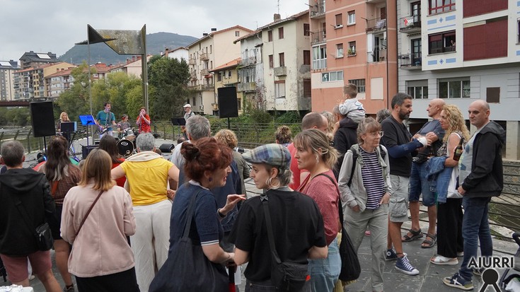 "Andoaingo Euskera, Bihotzetik kalera" ekinaldia egin dute Kaimuturrean