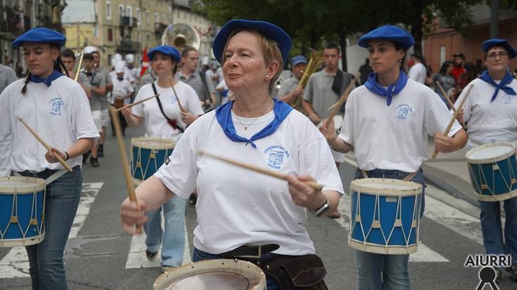 Etxeberrietako danborrada, irudietan