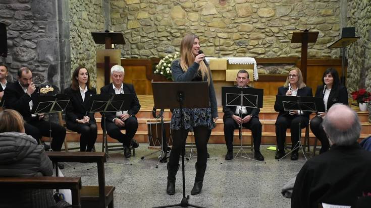 Olagain Udal Txistulari Elkartea Garazi Jauregirekin: "Etxe honetan"