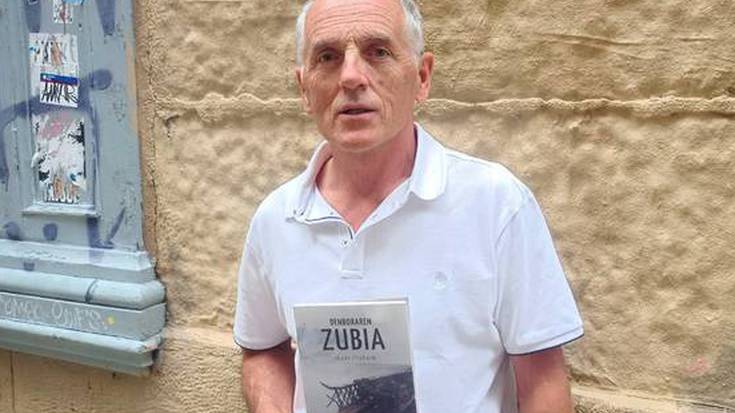 "Denboraren zubia" liburua hizpide izango dute Literatura Solasaldia-n, Iñaki Iturain egilearekin
