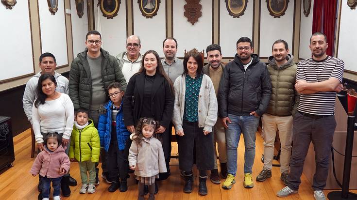 Ongietorria egin zaie herrira etorri berriei