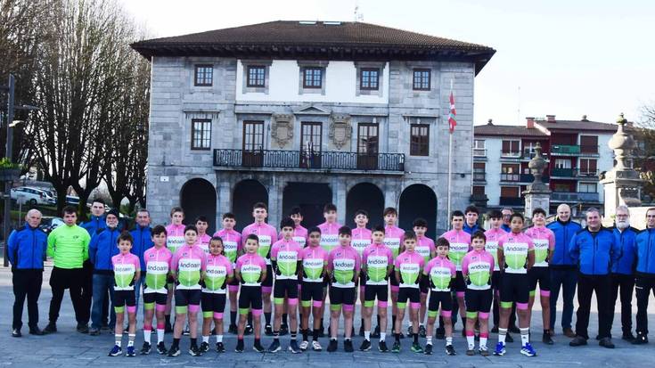 Abiatu dute errepideko denboraldia