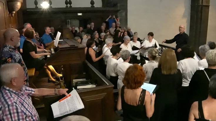 Salbe Gorenean, "Andoain" ereserkia, Alberto Agirre abesbatzarekin eta Udal Musika Eskola abesbatzarekin