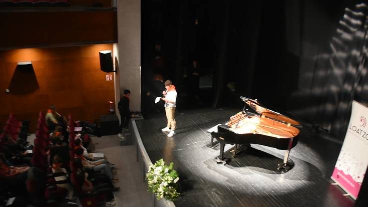 Piano jaialdia