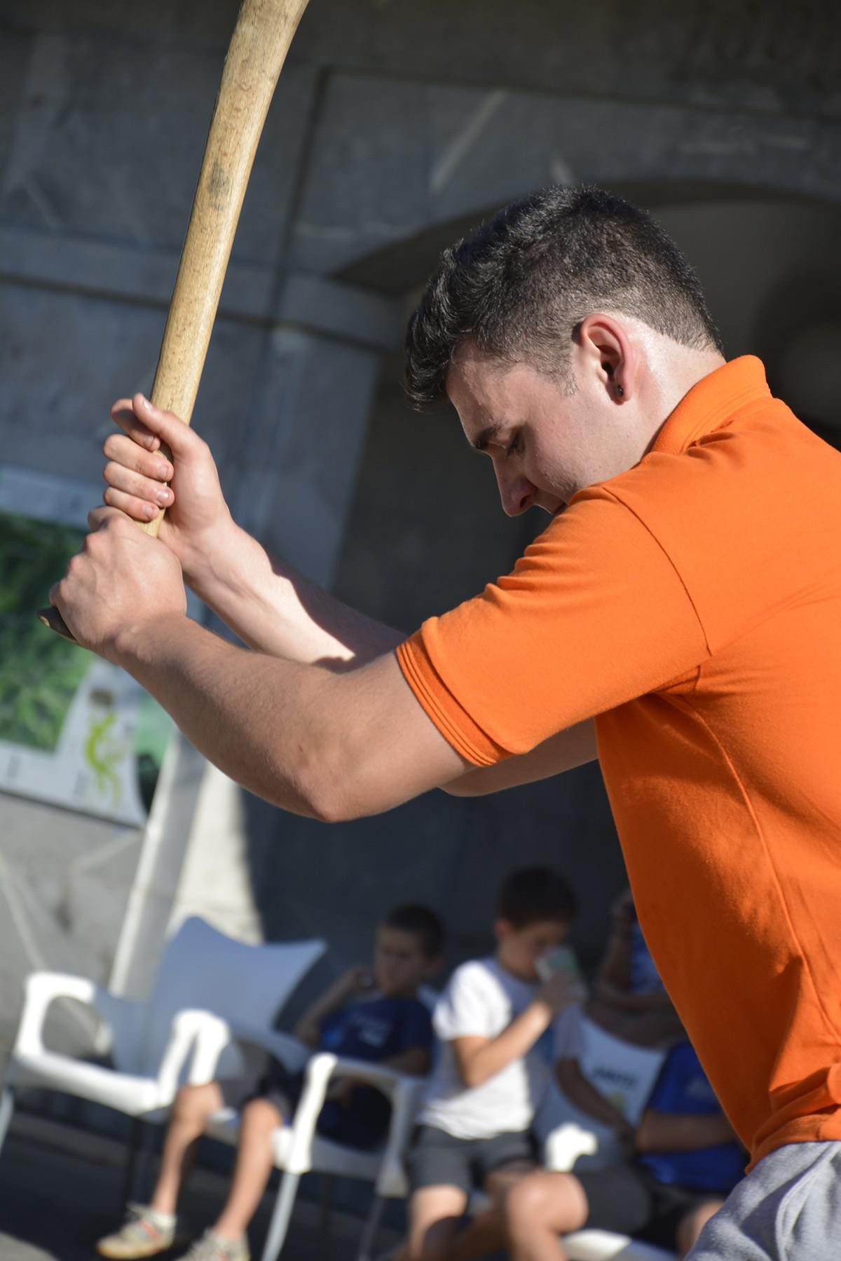 Herri kirol giroa piztu da Larraulen