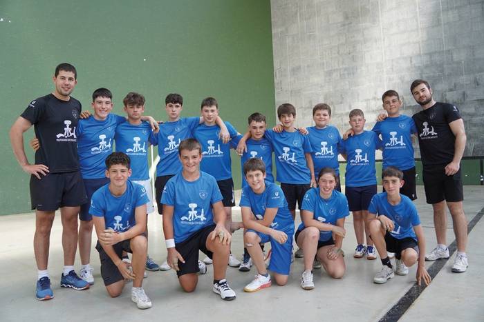 Euskal pilota gazteen artean sustatzeko Kanpusa