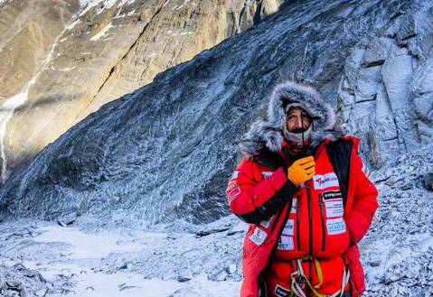 Alex Txikon goimendizalearen emanaldia