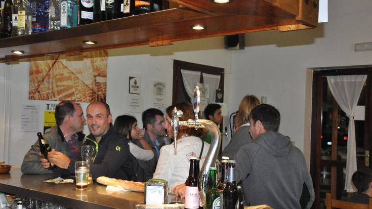 I. Garagardo azoka egin dute Larraulen asteburuan