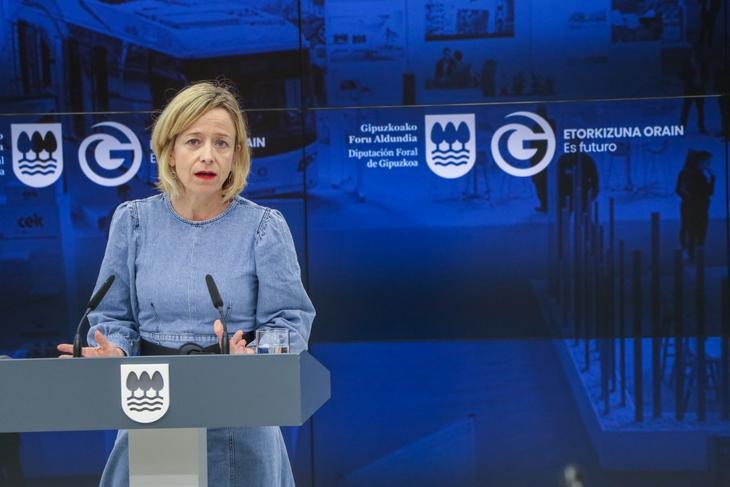 Adinekoen egoitzatan bisitaldiak mugatzen ari dira