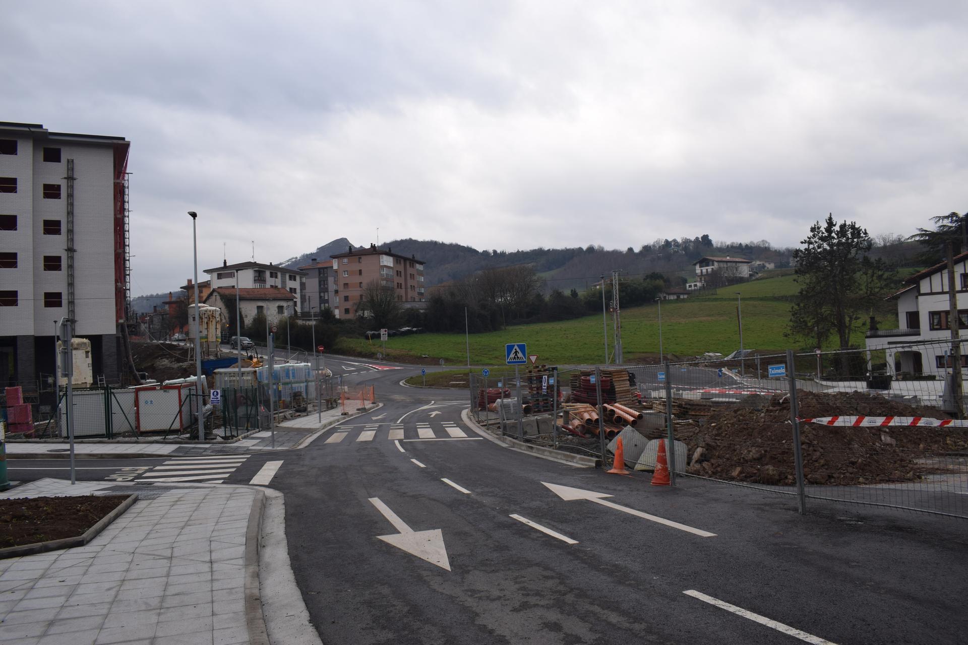 Langardako sarrera berria ireki da