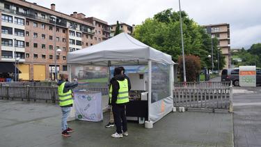 Informazio-karpak ipiniko ditu Urnietako Udalak, aurrekontu parte-hartzaileei begira