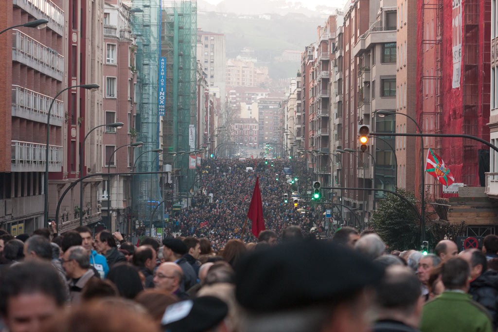 Autobusa antolatu du Sarek, urteroko Bilboko manifestaziora joateko