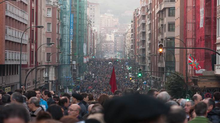 Autobusa antolatu da, Sarek deitutako urtarrileko manifestazioari begira