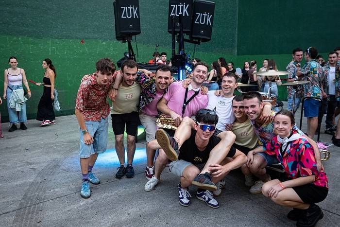 Zuttik elektrotxaranga