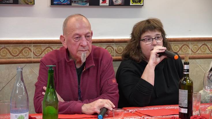 Nerea Elustondo eta Sebastian Lizaso Santa Krutz elkartean, Antonio Goia hizpide hartuta