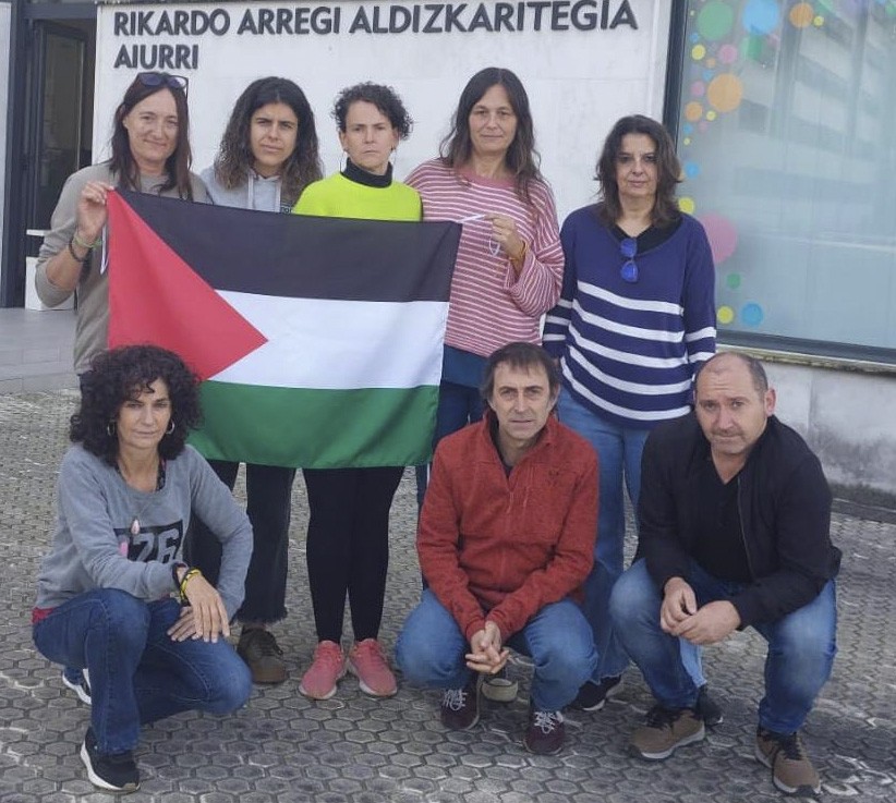 Palestinako kazetariekin, elkartasunez