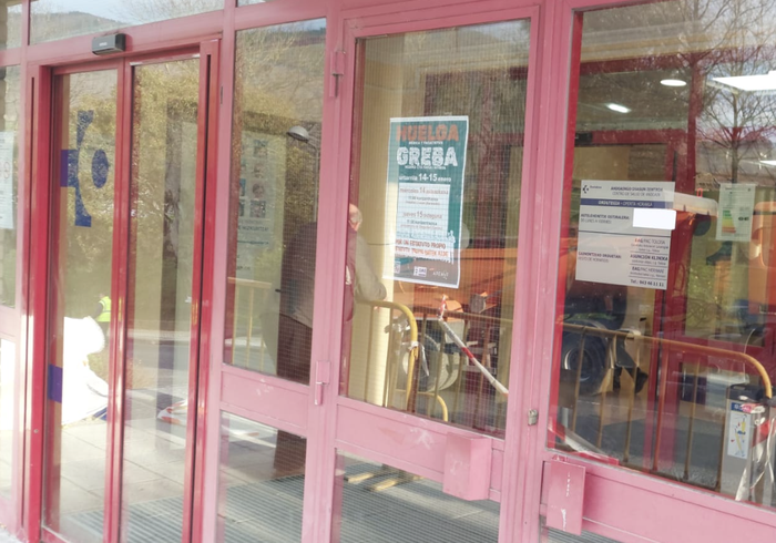 "Estatutu propio baten alde”, medikuen greba deitu dute